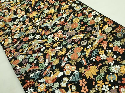 平和屋着物●極上　六通柄袋帯　唐織　飛鶴宝尽くし　黒地　金糸　逸品　DZAA7983kh5