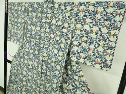 平和屋本店■極上　本場琉球紅型　琉球びんがた　知念紅型研究所　知念貞男　小紋　紬地　貝　花　逸品　未使用　DZAA8097kh5