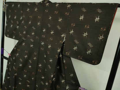 平和屋着物●極上　国指定重要無形文化財　本場久米島紬　手織　逸品　未使用　DZAA8121kh5