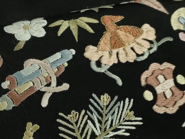 平和屋本店■極上　訪問着　総刺繍　宝尽くし　松竹梅　黒地　金糸　逸品　DZAA8122kh5