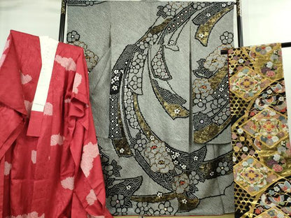 平和屋本店■極上 振袖・長襦袢(無双仕立て・半衿刺繍)・袋帯セット 総絞り 駒刺繍 鬘帯花文 黒地 金彩 京都きもの友禅 逸品 DZAA8162kh5