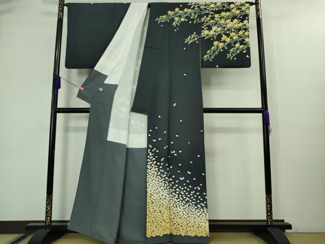 平和屋本店■極上　名門染元　秀美　十日町友禅　龍谷　訪問着　枝桜　花弁　藍鉄色地　暈し染め　逸品　DZAA8196kh5