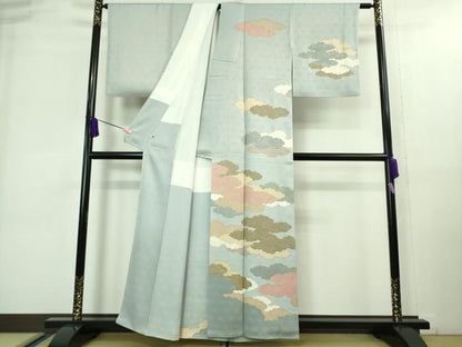 平和屋本店■極上　皇室献上作家　藤井寛　訪問着　駒刺繍　雲重ね　水色地　金彩　逸品　DZAA8216kh5
