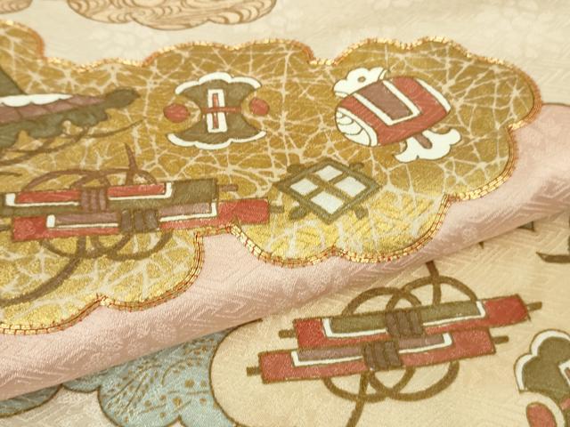 平和屋本店■極上　皇室献上作家　藤井寛　訪問着　駒刺繍　雲重ね　宝尽くし　桜色地　金彩　京都きもの友禅扱い　逸品　DZAA8217kh5