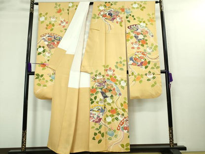 平和屋本店■極上　創業460年・千總　振袖　駒刺繍　檜扇橘花文　卵色地　金彩　逸品　DZAA8334kh5