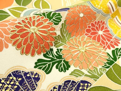 平和屋本店■極上　創業460年・千總　振袖　駒刺繍　檜扇橘花文　卵色地　金彩　逸品　DZAA8334kh5