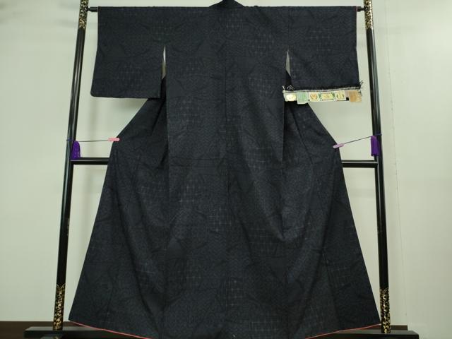 平和屋着物●極上　本場結城紬　重要無形文化財　100亀甲　名物裂　切嵌　濃紺地　証紙付き　逸品　DZAA8424kh5