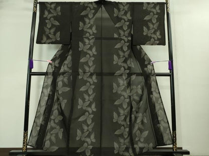 平和屋着物＊極上 夏物 本場大島紬 夏大島 7マルキ 舞蝶文 黒地 逸品 DZAA8479kh5