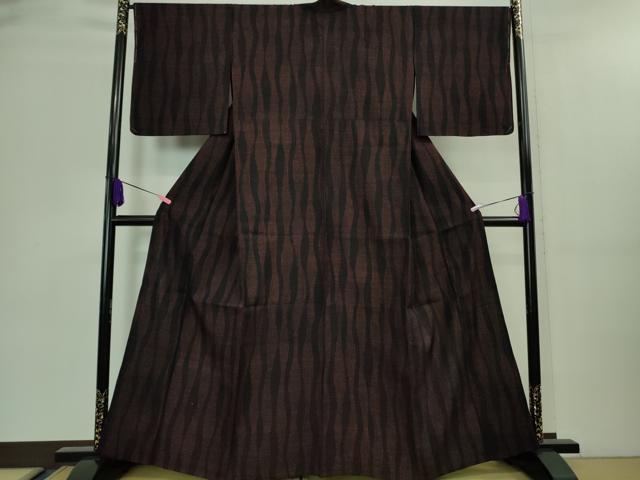 平和屋着物▽極上 本場結城紬 重要無形文化財 単衣 80亀甲 立涌間道 黒地 逸品 未使用 DZAA8513kh5