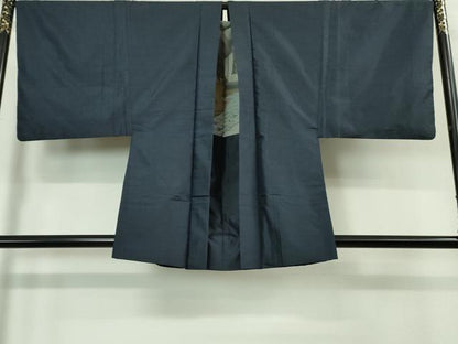平和屋着物●極上　男性　お召　アンサンブル　亀甲柄　濃藍色地　逸品　DZAA8543kh5
