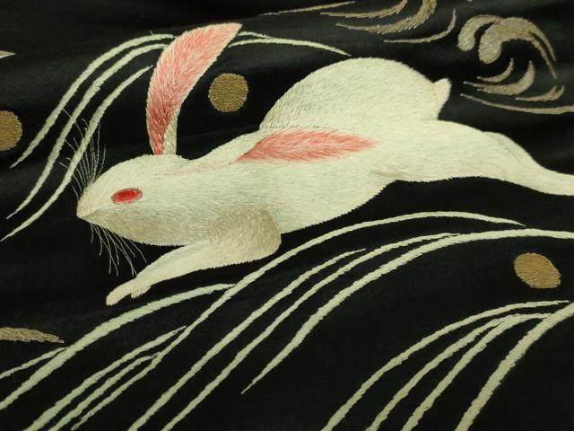 平和屋本店■極上　アンティーク　大正ロマン　九寸名古屋帯　総手刺繍　立波に兎　黒地　金糸　逸品　DZAA8558kh5