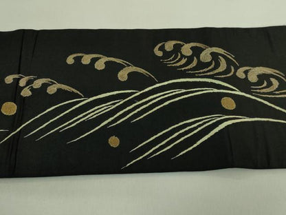 平和屋本店■極上　アンティーク　大正ロマン　九寸名古屋帯　総手刺繍　立波に兎　黒地　金糸　逸品　DZAA8558kh5