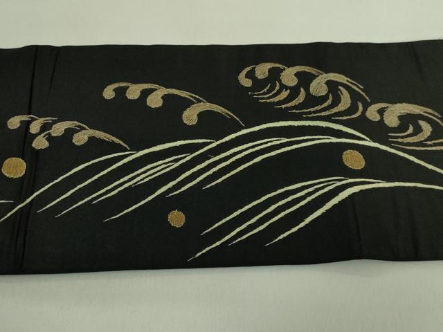 平和屋本店■極上　アンティーク　大正ロマン　九寸名古屋帯　総手刺繍　立波に兎　黒地　金糸　逸品　DZAA8558kh5