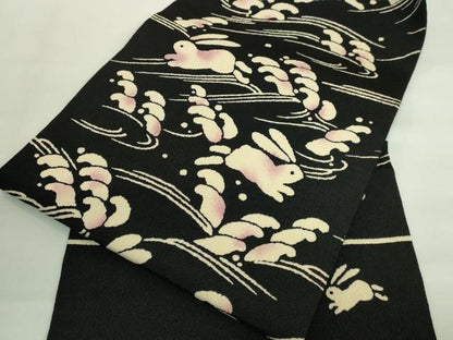 平和屋着物■極上　九寸開き名古屋帯　立波に兎　黒地　鬼しぼ縮緬　逸品　DZAA8605kh5