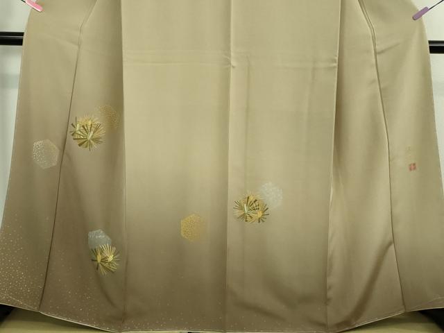 平和屋本店■極上　人間国宝　福田喜三郎　訪問着　刺繍　亀甲松葉文　枯色地　暈し染め　金銀彩　逸品　未使用　DZAA8689kh5