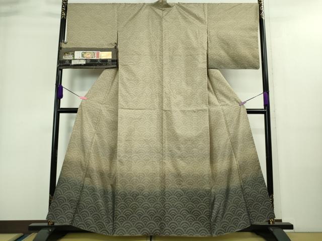 平和屋本店■極上　都喜ヱ門　本場大島紬　9マルキ　青海波の輝き　彩霞　藤絹織物謹製　さが美扱い　逸品　未使用　DZAA8724kh5