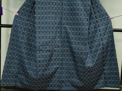 平和屋着物■極上　本場琉球　読谷山花織　紬地　紺瑠璃色地　逸品　DZAA8874kh5
