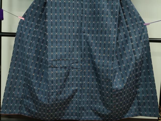 平和屋着物■極上　本場琉球　読谷山花織　紬地　紺瑠璃色地　逸品　DZAA8874kh5