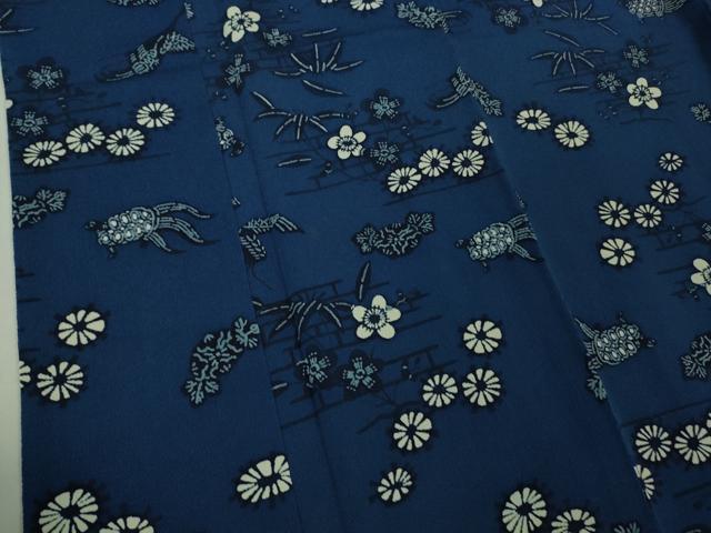 ☆ 小紋 宝尽くし 鈴屋お誂え 濃紺色 縮緬 K-5539 小紋 宝尽くし 鈴屋お誂え 濃紺色 縮緬 K-5539