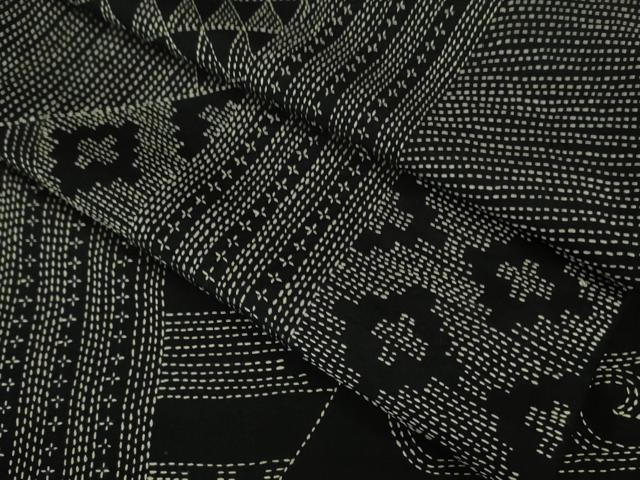 平和屋本店■極上　本場大島紬　刺し子　総刺繍　切嵌　名物裂　黒地　逸品　DZAA8938kh5