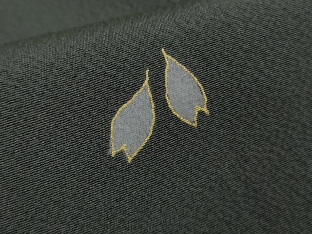 平和屋着物●極上　世界的人形師 辻村寿三郎　ジュサブロー　訪問着　舞桜　伊と幸　羊羹色地　金彩　反端付き　逸品　未使用　DZAA9101kh5