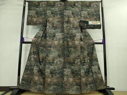 平和屋本店■極上 白泥染の第一人者・絣の魔術師 恵積五郎 本場大島紬 恵大島織物謹製 飛鶴吉祥花文 さが美扱い 証紙付き 逸品 DZAA9157kh5
