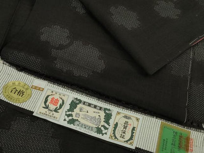 平和屋着物●極上 結城紬 奥順謹製 はたおり娘 80亀甲 雪輪重ね 黒地 証紙付き 逸品 未使用 DZAA9436kh5