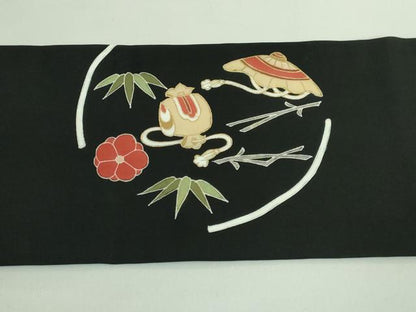 平和屋着物■極上　塩瀬　九寸名古屋帯　宝尽くし花文　黒地　金彩　逸品　DZAA9521kh5