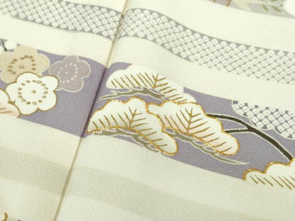平和屋本店■極上　創業460年・千總　訪問着　駒刺繍　吉祥花松文　象牙色地　金彩　逸品　DZAA9553kh5