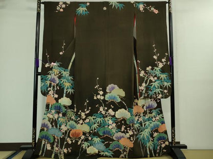 平和屋着物■極上　アンティーク　大正ロマン　振袖　駒刺繍　松竹梅　黒地　金糸　縮緬地　逸品　DZAA9563kh5