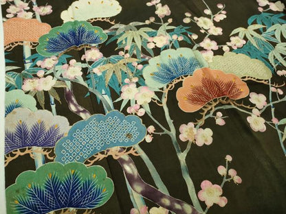 平和屋着物■極上　アンティーク　大正ロマン　振袖　駒刺繍　松竹梅　黒地　金糸　縮緬地　逸品　DZAA9563kh5