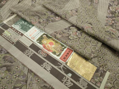 平和屋本店■極上　都喜ヱ門　本場大島紬　藤白泥　更紗遠望　藤絹織物謹製　証紙付き　逸品　未使用　DZAA9622kh5