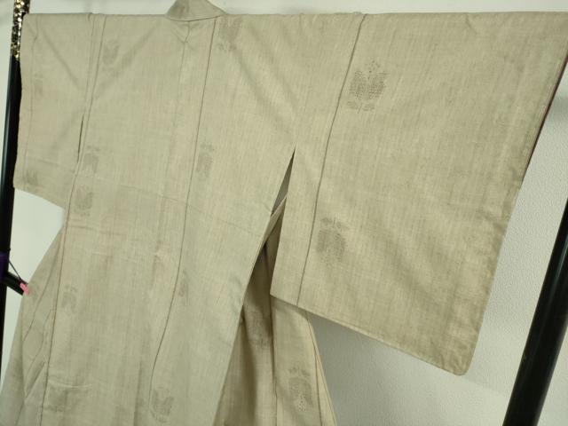平和屋本店■極上　本場結城紬 重要無形文化財 奥順謹製 100亀甲 飛び亀甲柄　草花文　亜麻色地　伊勢丹扱い　証紙付き　逸品　DZAA9656kh5