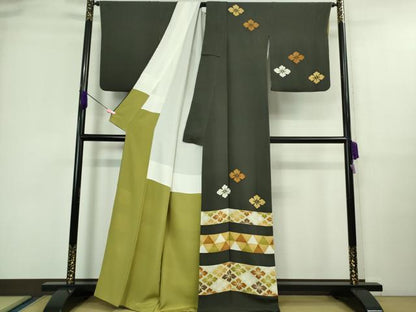 平和屋本店■極上　銀座　志ま亀　訪問着　花菱　蝉色地　たとう紙付き　逸品　DZAA9687kh5