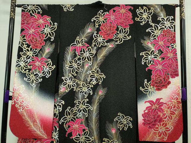平和屋着物●極上　振袖　刺繍　SweetAngel　舞花文　暈し染め　黒地　金彩　銀通し地　逸品　DZAA9695kh5