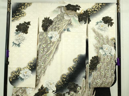 平和屋本店■極上　振袖　刺繍　手描き　孔雀　暈し染め　金彩　白×黒　逸品　DZAA9696kh5