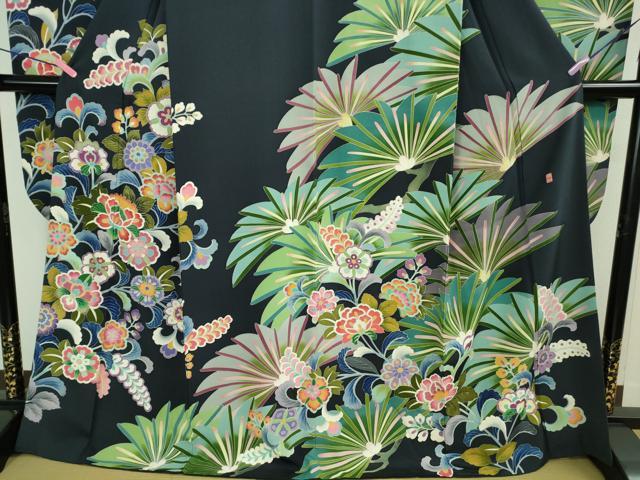 平和屋本店■極上　振袖　友禅　作家物・泰和　松花文　藍鉄色地　逸品　DZAA9893kh5
