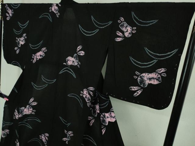 平和屋着物∴極上 夏物 浴衣 有松鳴海絞り 兎 ウサギ 黒地 綿 逸品 未使用 DZAA9942kh5