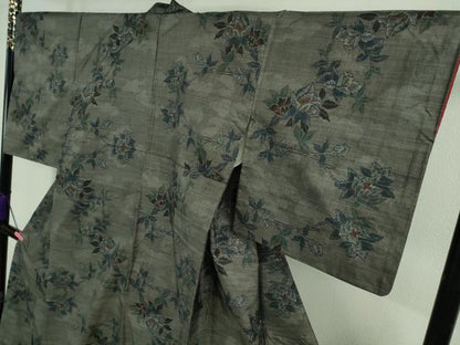 平和屋着物●極上 本場大島紬 9マルキ 枝花文 やまと誂製 逸品 DZAB0115kh5