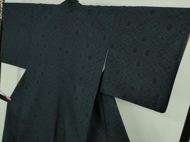 平和屋着物●極上 結城紬 100亀甲 亀甲繋ぎ 濃紺地 逸品 未使用 DZAB0173kh5
