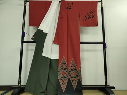 平和屋着物●極上 ファッションデザイナー HIROKO KOSHINO コシノヒロコ 訪問着 草花文 赤紅色地 金彩 逸品 未使用 DZAB0183kh5