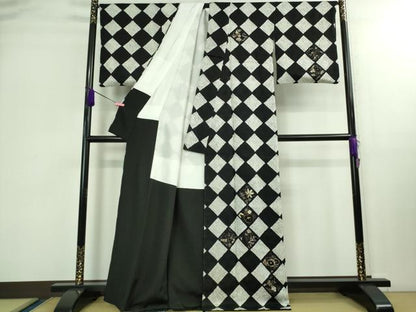 平和屋本店■極上　本疋田絞り　訪問着　草花　鹿の子菱市松　黒×白　金彩　逸品　DZAB0327kh5