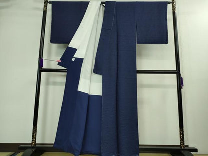 平和屋着物●極上 お召 本藍 鳳凰草花地紋 色無地 濃藍色 京都きもの友禅扱い 逸品 未使用 DZAB0340kh5