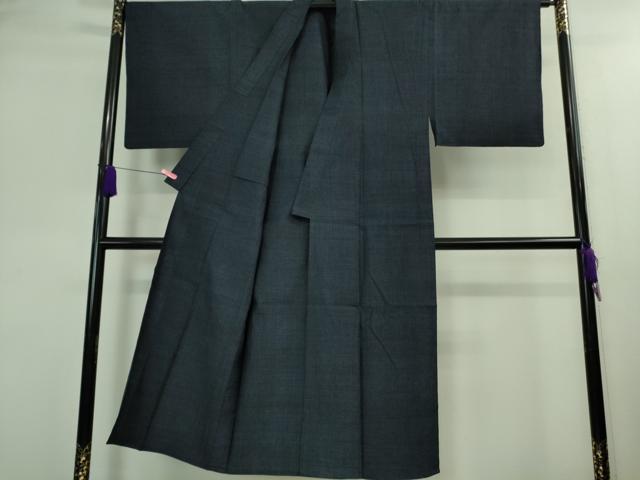 平和屋本店▽極上 男性 本場結城紬 重要無形文化財 単衣 100亀甲 総詰め 濃藍色地 逸品 DZAB0362kh5