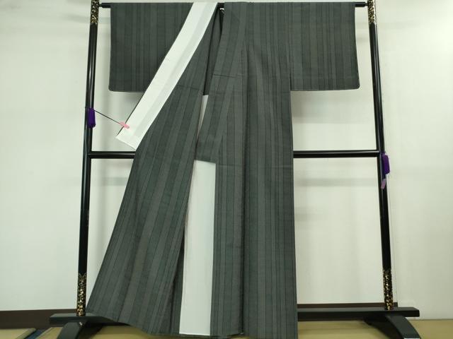平和屋本店▽極上　本塩沢　単衣　160亀甲　間道　黒地　逸品　未使用　DZAB0600kh5