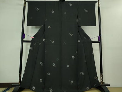 平和屋着物▽極上 飛騨印伝 小紋 単衣 雪輪重ね 黒地 反端付き 逸品 DZAB0614kh5