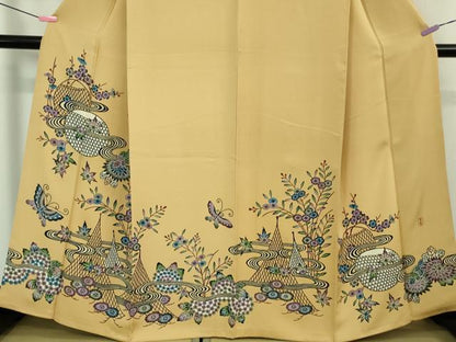 平和屋本店■最高級　城間栄順　本場琉球紅型　訪問着　舞蝶花文　飴色地　反端付き　逸品　DZAB0754kh5