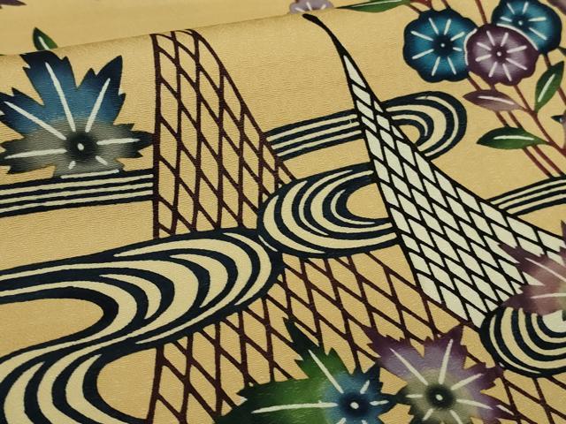 平和屋本店■最高級　城間栄順　本場琉球紅型　訪問着　舞蝶花文　飴色地　反端付き　逸品　DZAB0754kh5