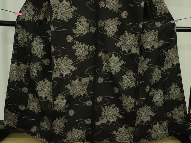 平和屋本店■極上　本場大島紬　割り込み絣　舞蝶花文　黒地　逸品　未使用　DZAB0823kh5