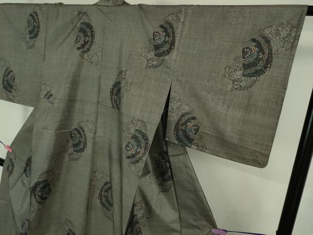 平和屋着物▽極上 都喜ヱ門 本場大島紬 単衣 破れ色紙重ね花文 藤絹織物謹製 逸品 未使用 DZAB0827kh5